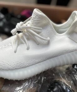 Shoes pallets(Yeezy)