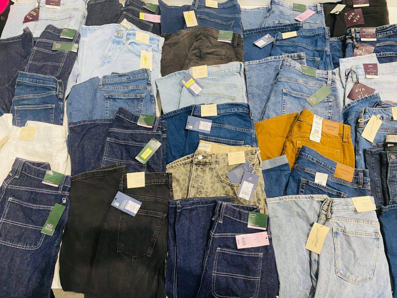 Jeans pallets