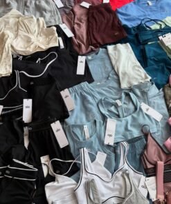 Alo yoga clothing pallet.