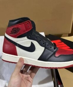 Wholesale Nike Shoes Pallets​