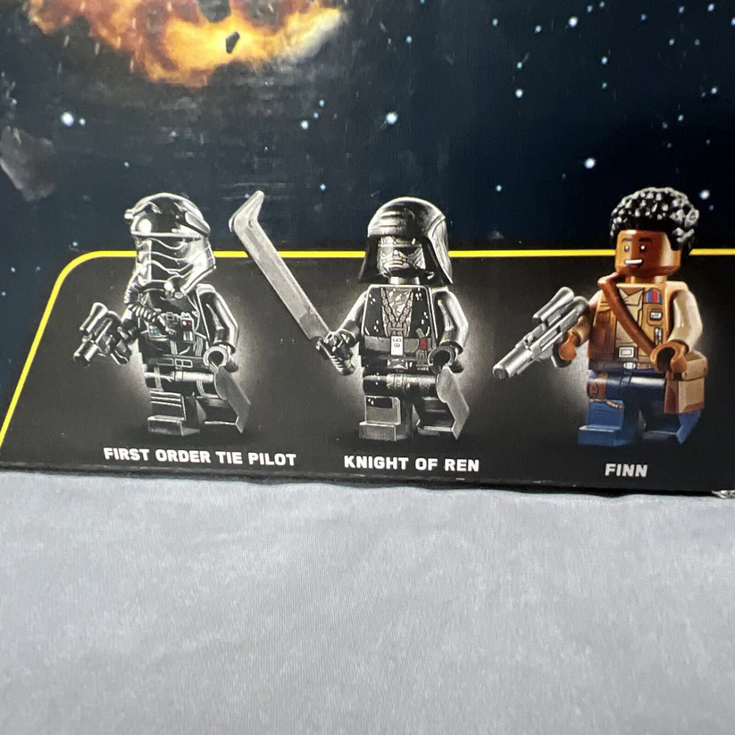 LEGO Star Wars: Sith TIE Fighter (75272)